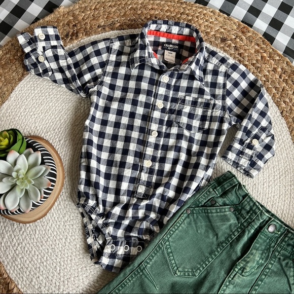 Oshkosh outfit bundle - Picture 2 of 5